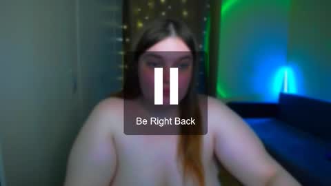 Snapshot of emma_dorn chatting on 11.10.25 Eva online show from 11.10.25