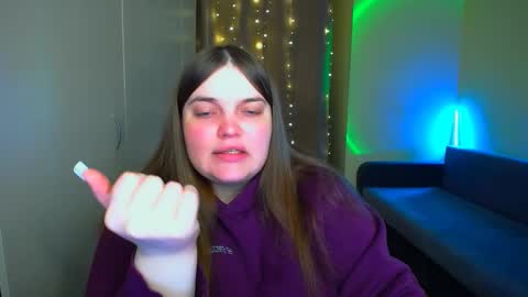 Snapshot of emma_dorn chatting on 11.13.25 Eva online show from 11.13.25