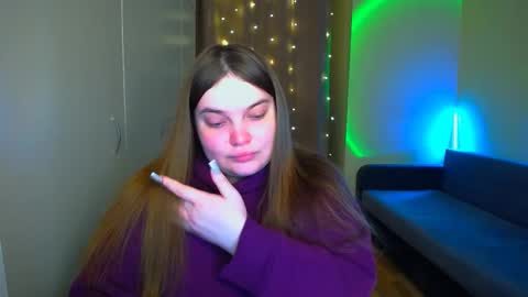 Snapshot of emma_dorn chatting on 11.20.25 Eva online show from 11.20.25