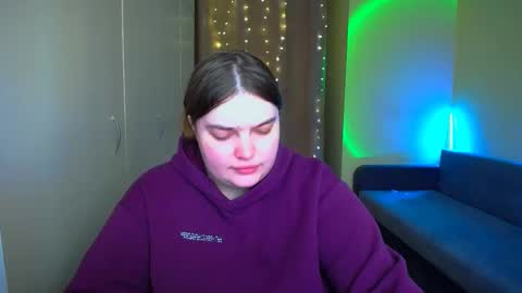 Snapshot of emma_dorn chatting on 11.23.25 Eva online show from 11.23.25