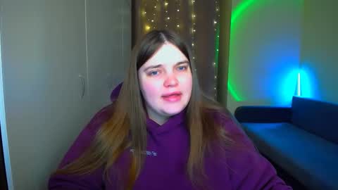 Snapshot of emma_dorn chatting on 11.26.25 Eva online show from 11.26.25