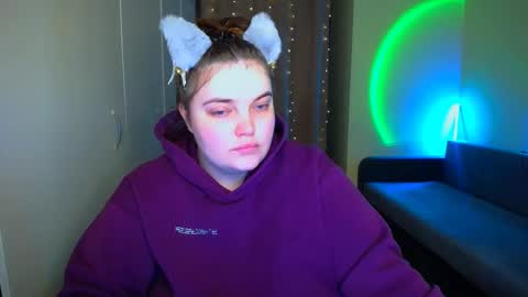 Snapshot of emma_dorn chatting on 12.02.25 Eva online show from 12.02.25