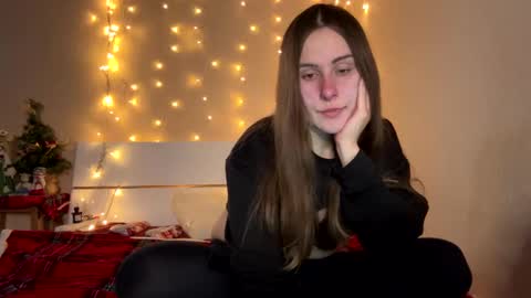 Snapshot of emma_just chatting on 01.15.25 emma_just online show from 01.15.25
