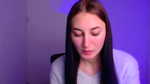 Emma online show from 12.22.24