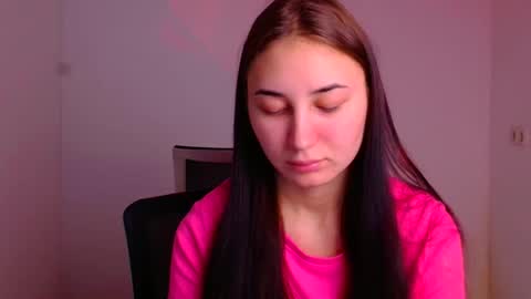 Emma online show from 01.14.25