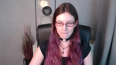 emma online show from 12.31.24