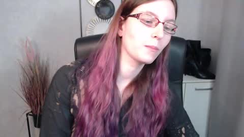 emma online show from 02.25.25