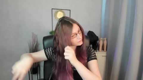 emma online show from 04.16.26