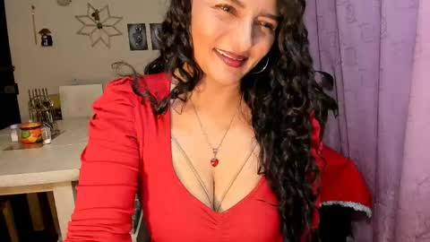  emma luxy online show from 05.17.26