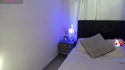 Snapshot of emma_martiin chatting on 01.17.26 Im Emma online show from 01.17.26