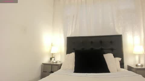 Snapshot of emma_martiin chatting on 02.13.26 Im Emma online show from 02.13.26