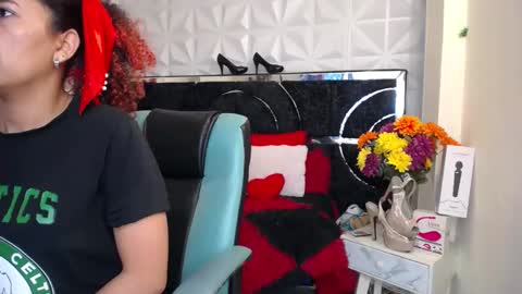 Snapshot of emma_morgan_1 chatting on 03.05.25 EMMA online show from 03.05.25