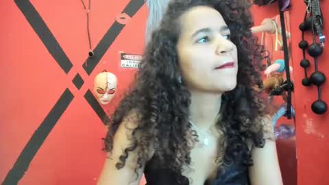 Snapshot of emma_morgan_1 chatting on 09.29.25 EMMA online show from 09.29.25