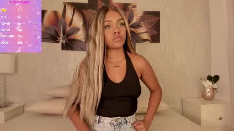 Snapshot of emma_morgann chatting on 03.06.25 Emma Morgann online show from 03.06.25