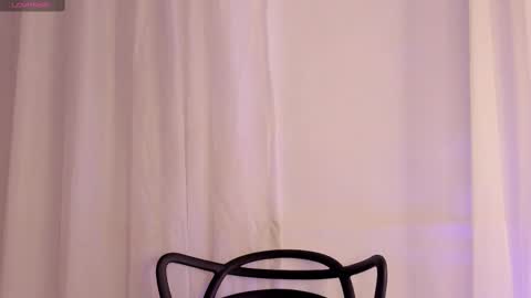 Snapshot of emma_morgann chatting on 03.11.25 Emma Morgann online show from 03.11.25