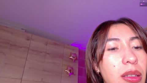 Emma Rouse Independent Model online show from 04.03.26