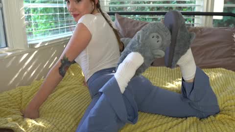 Emma Ruby online show from 01.08.26