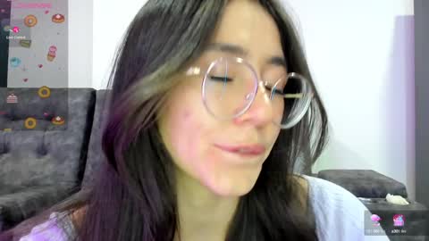 Snapshot of emma_sandovaal chatting on 01.18.25 Emma online show from 01.18.25