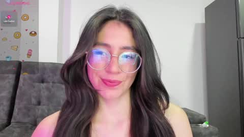 Snapshot of emma_sandovaal chatting on 01.21.25 Emma online show from 01.21.25