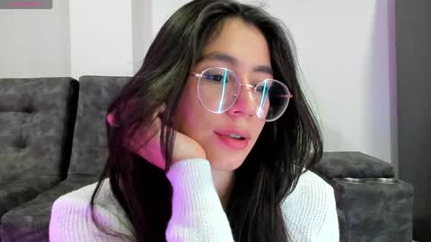 Snapshot of emma_sandovaal chatting on 01.29.25 Emma online show from 01.29.25