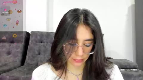 Snapshot of emma_sandovaal chatting on 02.16.25 Emma online show from 02.16.25