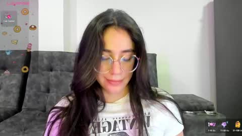 Snapshot of emma_sandovaal chatting on 02.28.25 Emma online show from 02.28.25