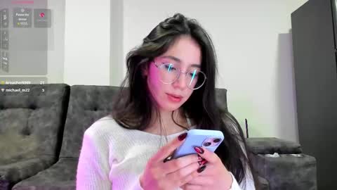 Snapshot of emma_sandovaal chatting on 09.14.25 Emma online show from 09.14.25