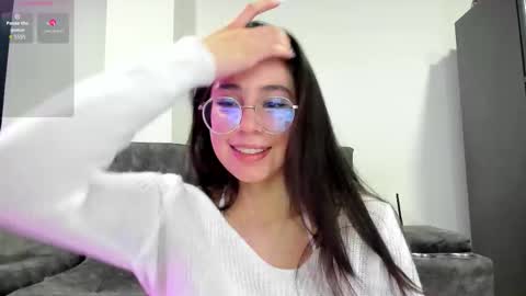 Snapshot of emma_sandovaal chatting on 12.02.25 Emma online show from 12.02.25