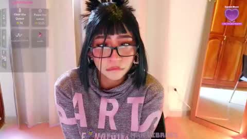 Emma web online show from 03.20.26