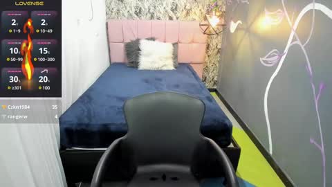 Emma Evans online show from 02.17.25