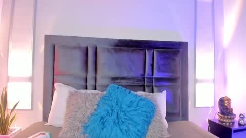 emma becket online show from 03.11.25