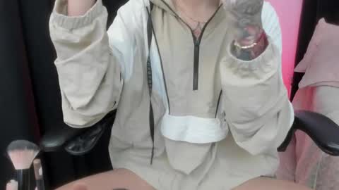 Emma  online show from 01.16.26