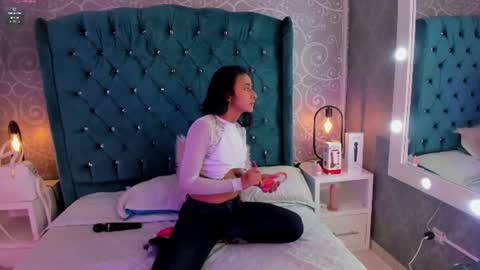  Emma Came  online show from 08.06.26