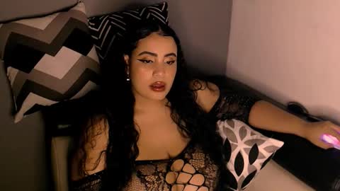 emmacamille2 online show from 11.19.25