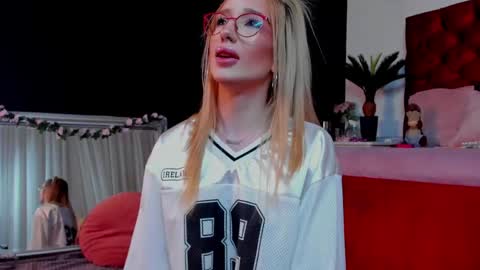 Em online show from 05.30.26