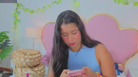 Welcome Im yosein  Your love is my passion activate it with your tips and enjoy with me online show from 09.08.25