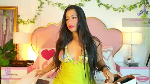 Welcome Im yosein  Your love is my passion activate it with your tips and enjoy with me online show from 01.16.26