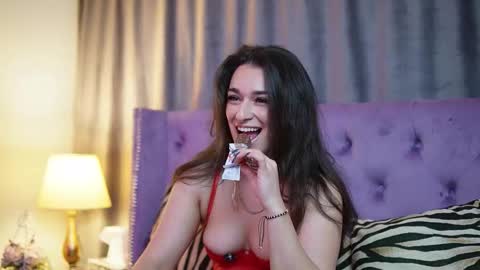  Emma  online show from 12.18.25