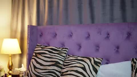  Emma  online show from 12.20.25