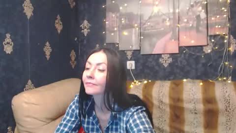 EmmaGoldX online show from 12.16.24