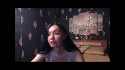 EmmaGoldX online show from 10.19.25