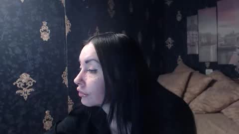 EmmaGoldX online show from 01.07.26