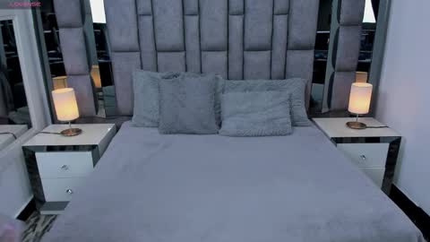 EMMA HILL online show from 12.05.25