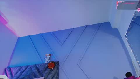  Emma  online show from 10.22.25