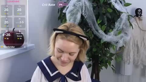 Snapshot of emmalarkins chatting on 10.28.25 Emma online show from 10.28.25