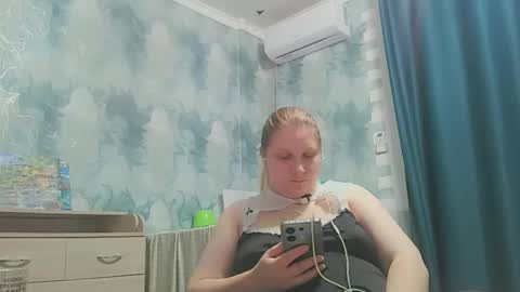 emmamelody online show from 10.08.25