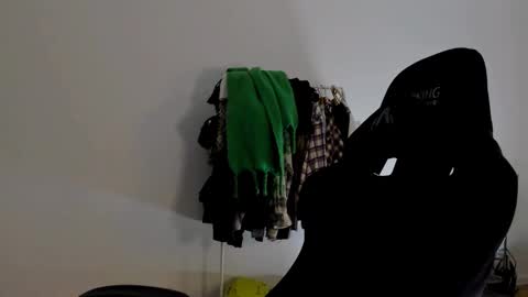 Snapshot of emmamon chatting on 12.05.24 Emma online show from 12.05.24