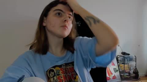 Snapshot of emmamon chatting on 12.13.24 Emma online show from 12.13.24