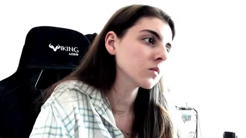 Snapshot of emmamon chatting on 03.21.26 Emma online show from 03.21.26