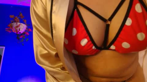 Emma 3 online show from 04.08.26